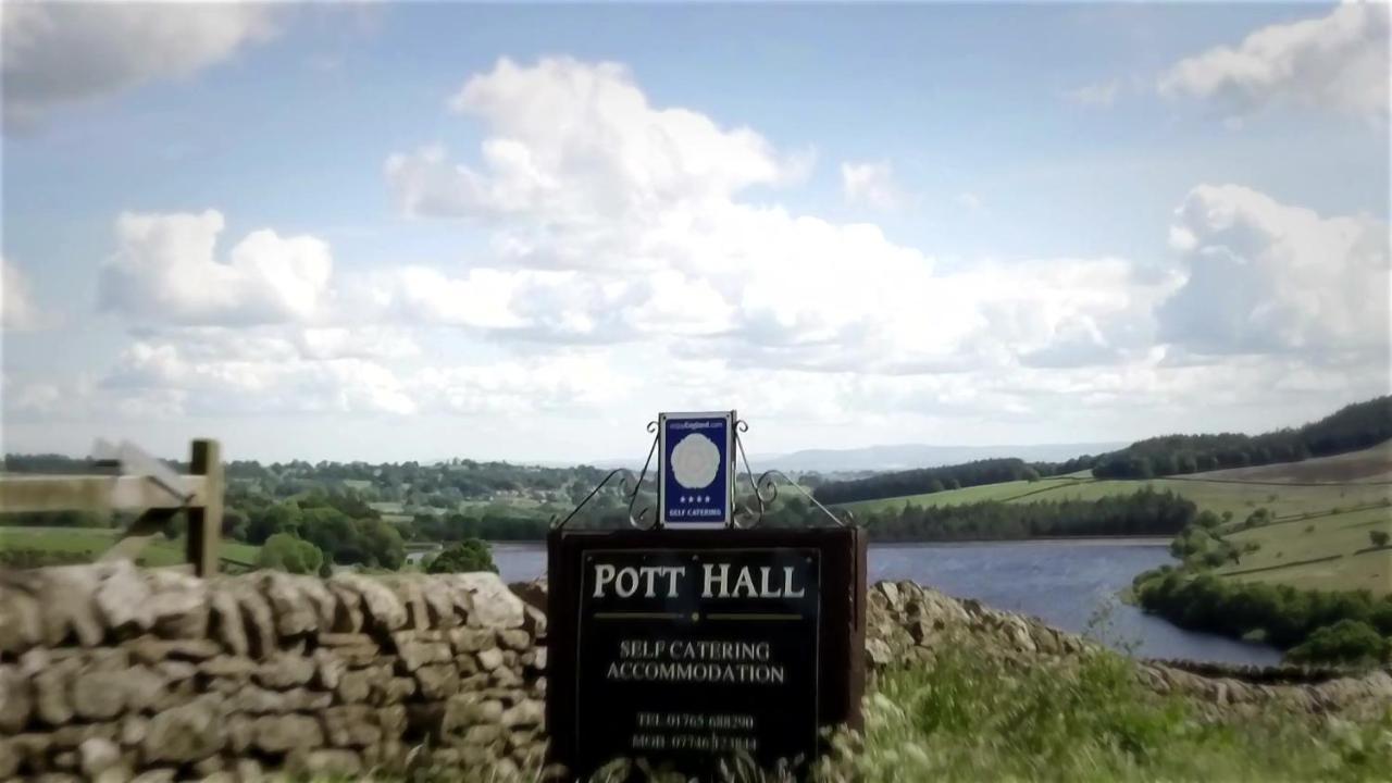 Pott Hall ماشام المظهر الخارجي الصورة